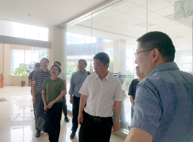 企業熱點 | 市政協副主席高東一行蒞臨韋伯電梯開展“三聚三保三落實”暖心活動!