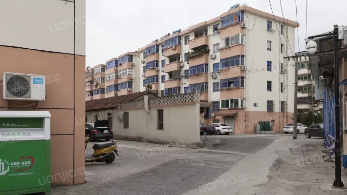 重磅!韋伯電梯助力乍浦鎮南大街社區首臺既有住宅加裝電梯項目!
